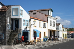 Lajes
